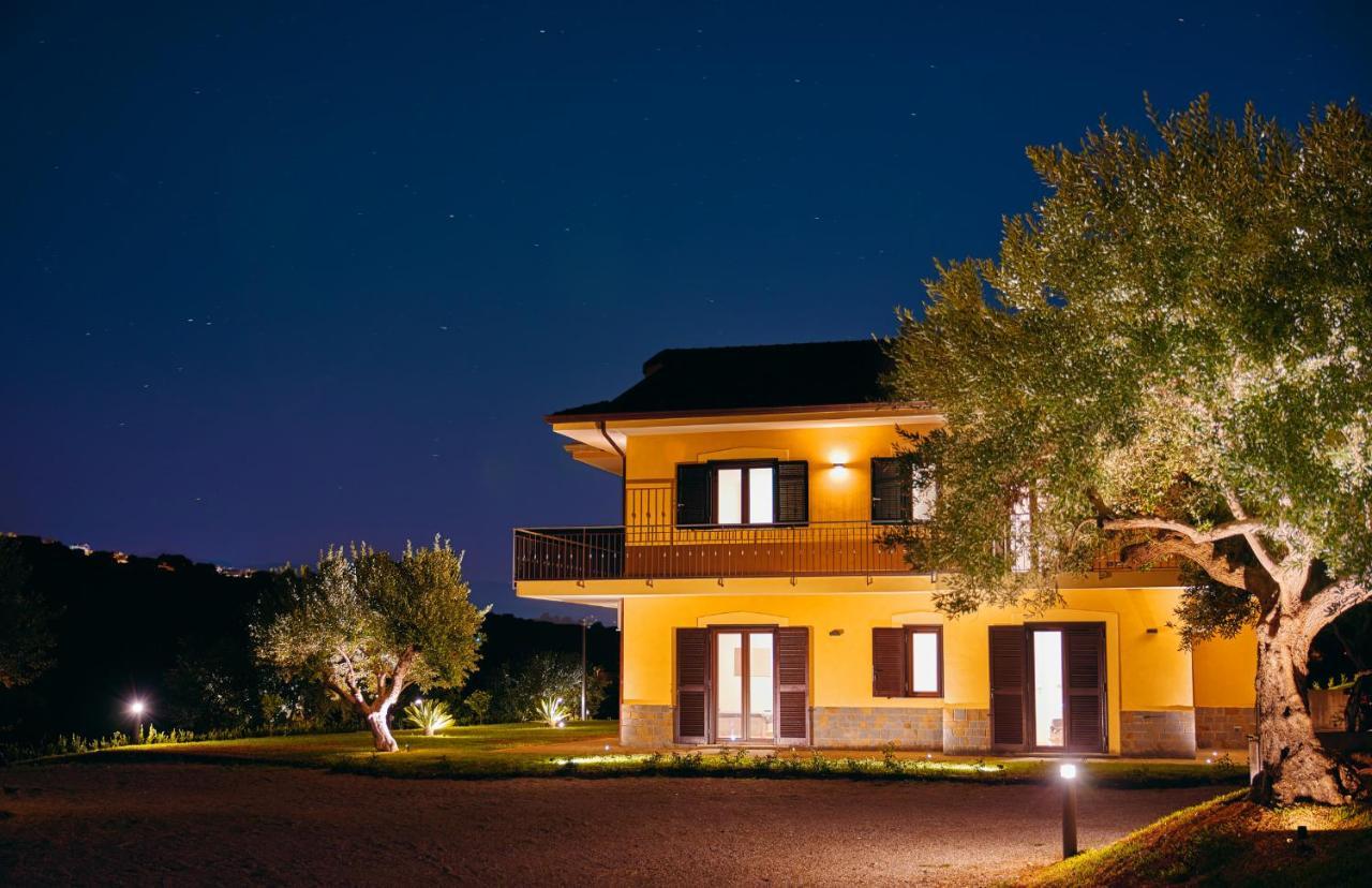 Cilentia B&B อากรอโปลี ภายนอก รูปภาพ
